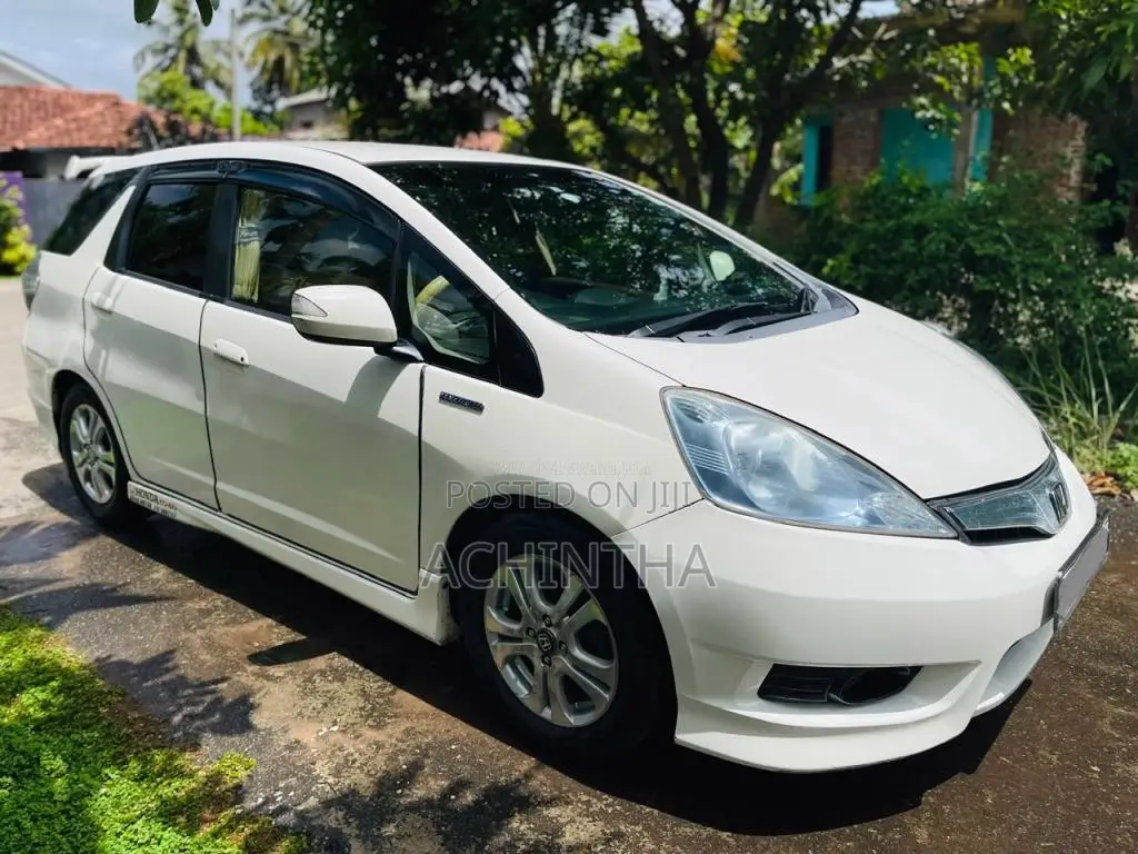 Honda Fit Shuttle 2013 Car (Used)