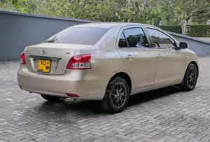 Toyota Vios G Grade 2008 Car (Used)