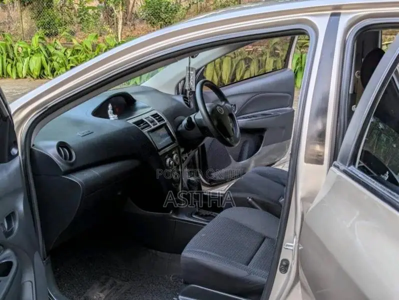 Toyota Vios G Grade 2008 Car (Used)