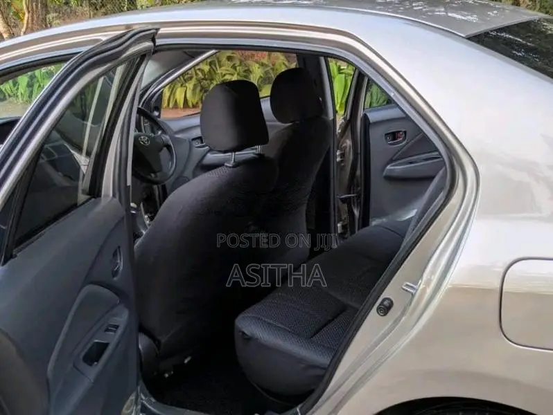 Toyota Vios G Grade 2008 Car (Used)
