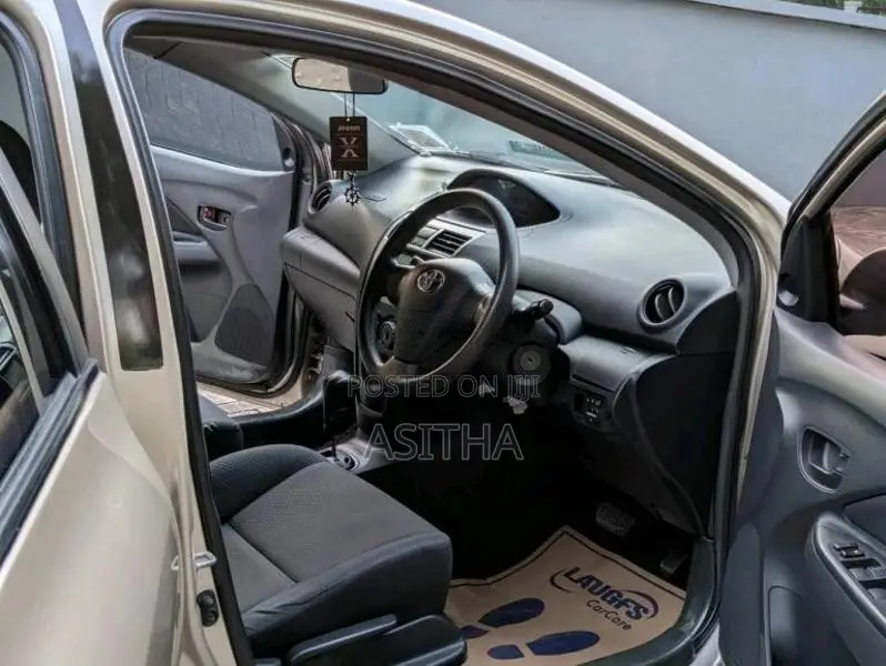 Toyota Vios G Grade 2008 Car (Used)