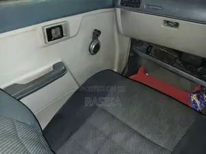 Mitsubishi Lancer Box 1980 Car (Used)