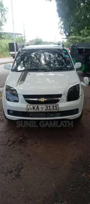 Chevrolet Cruze 2004 Car (Used)