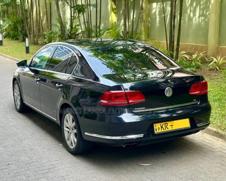 Volkswagen Passat 1.8 TSI 2013 Car (Used)
