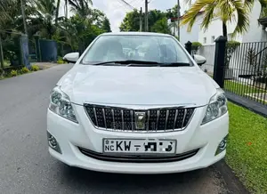 Toyota Premio 2013 Car (Used)