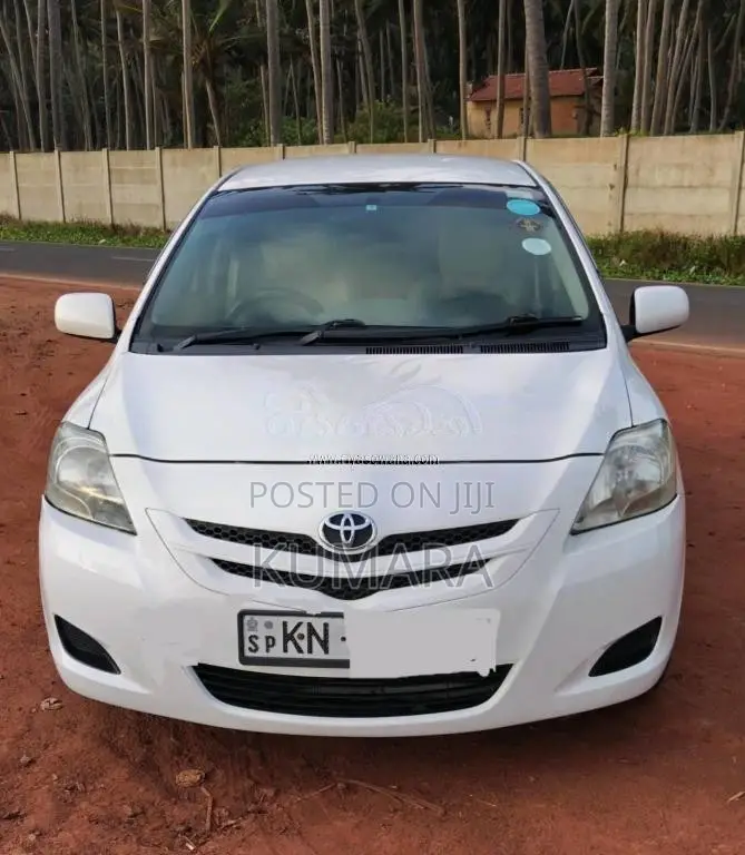 Toyota Belta 2007 Car (Used)