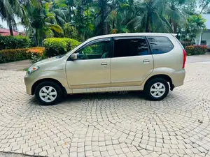 Toyota Avanza G 2011 Car (Used)