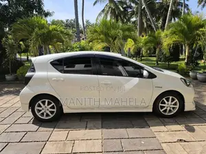 Toyota Aqua G Limited 2013 Car (Used)