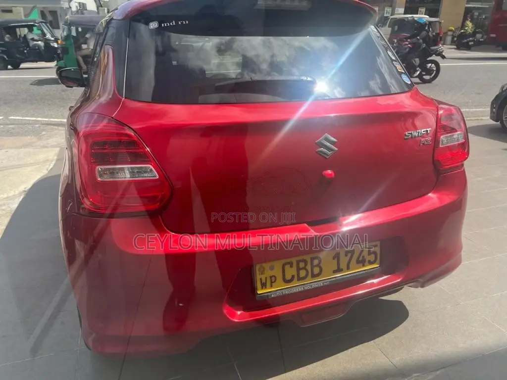 Suzuki Swift Rs 2017 Car (Used)