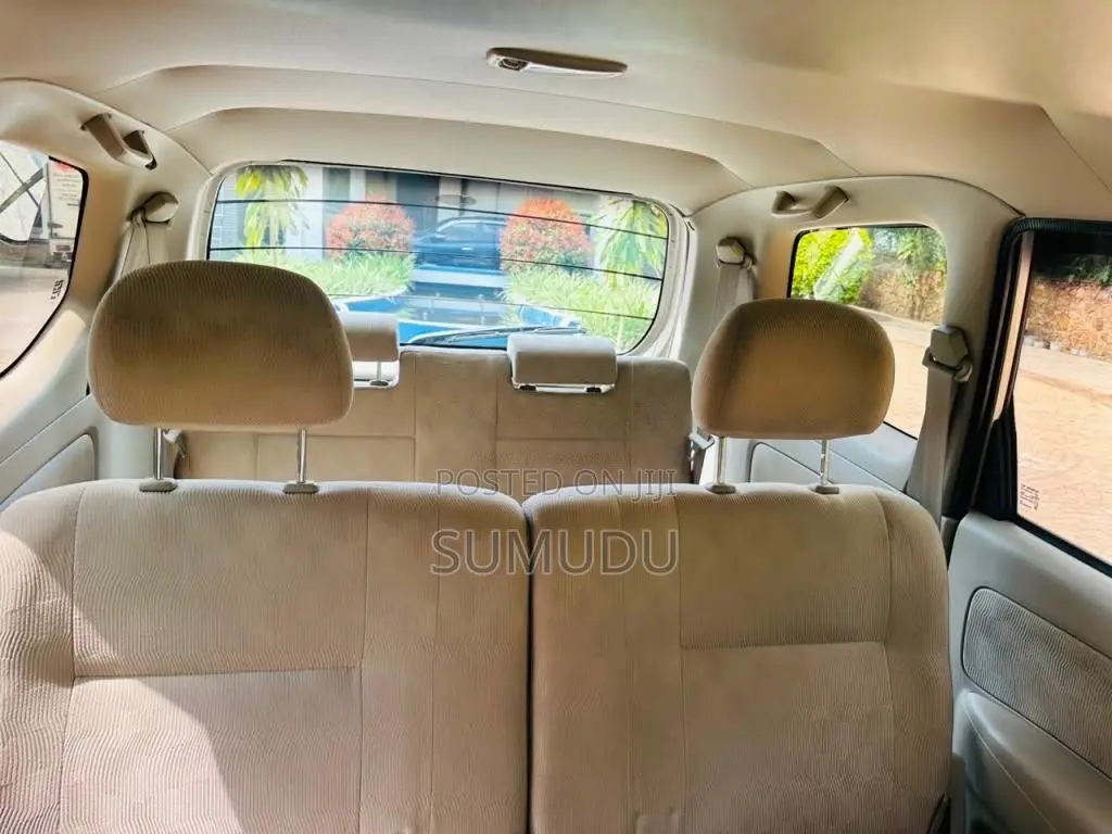 Toyota Avanza G 2011 Car (Used)
