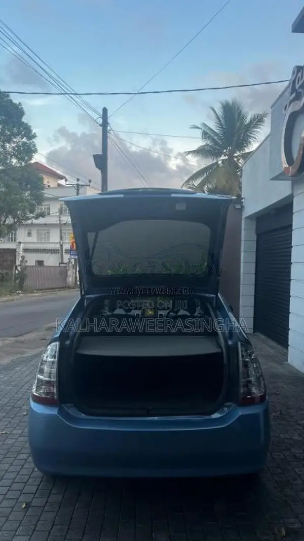 Toyota Prius 2007 Car (Used)