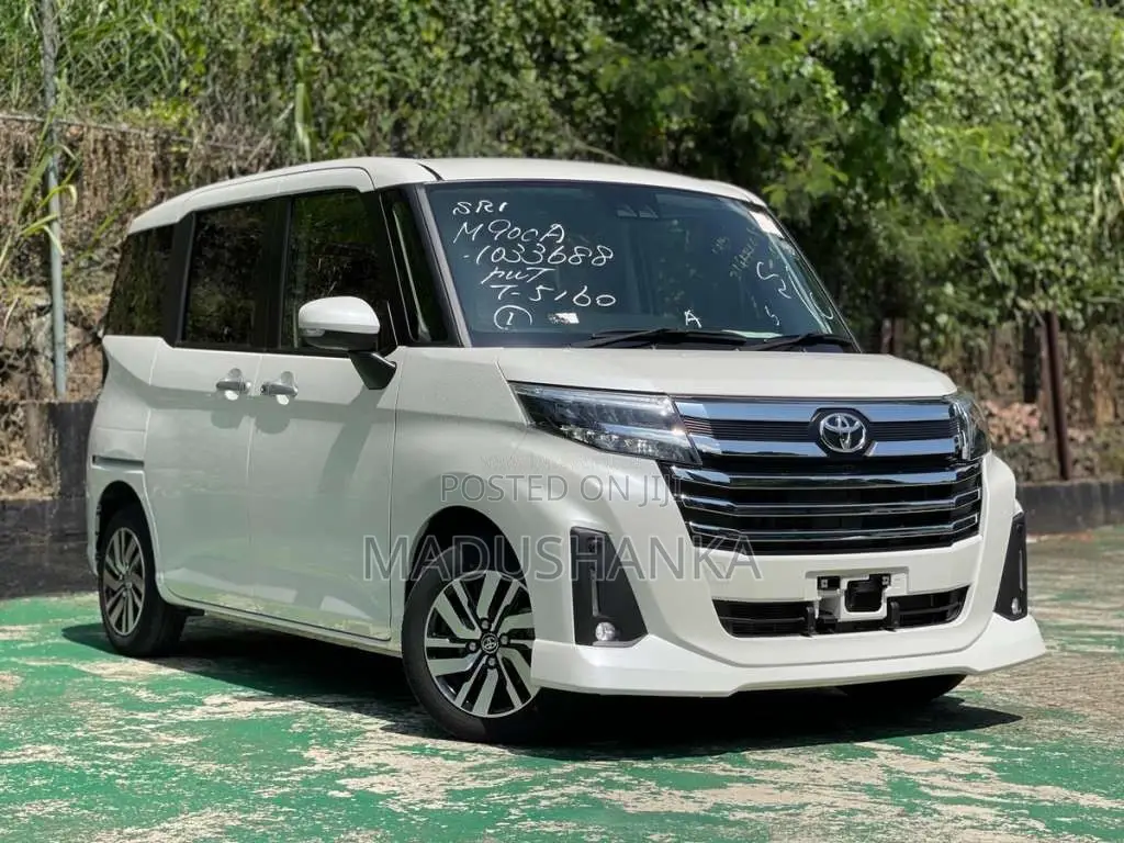 Toyota Roomy 2023 Car (Used)