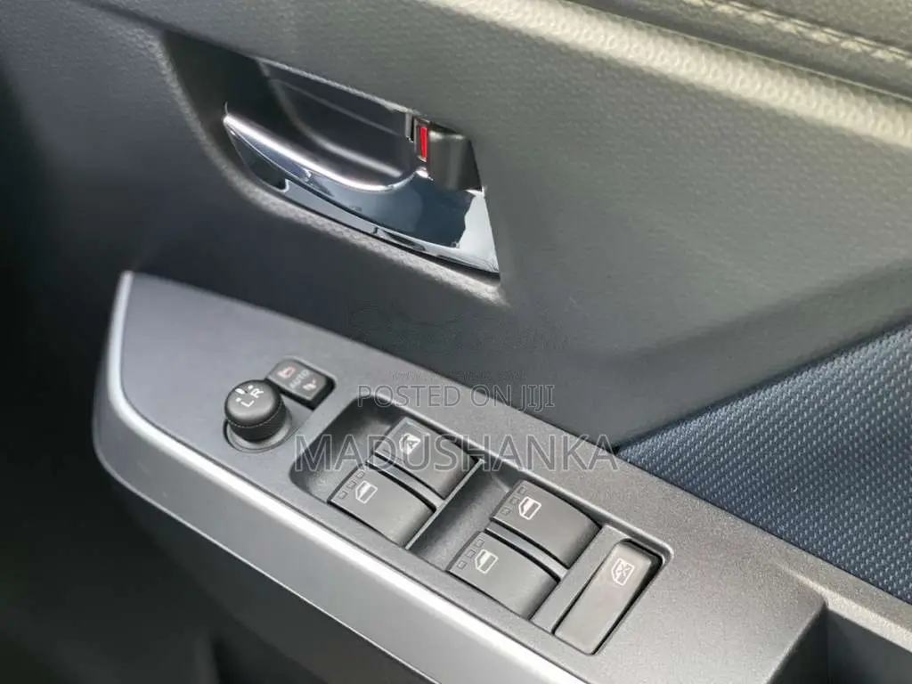 Toyota Roomy 2023 Car (Used)