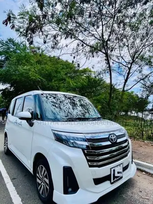 Toyota Roomy 2023 Car (Used)