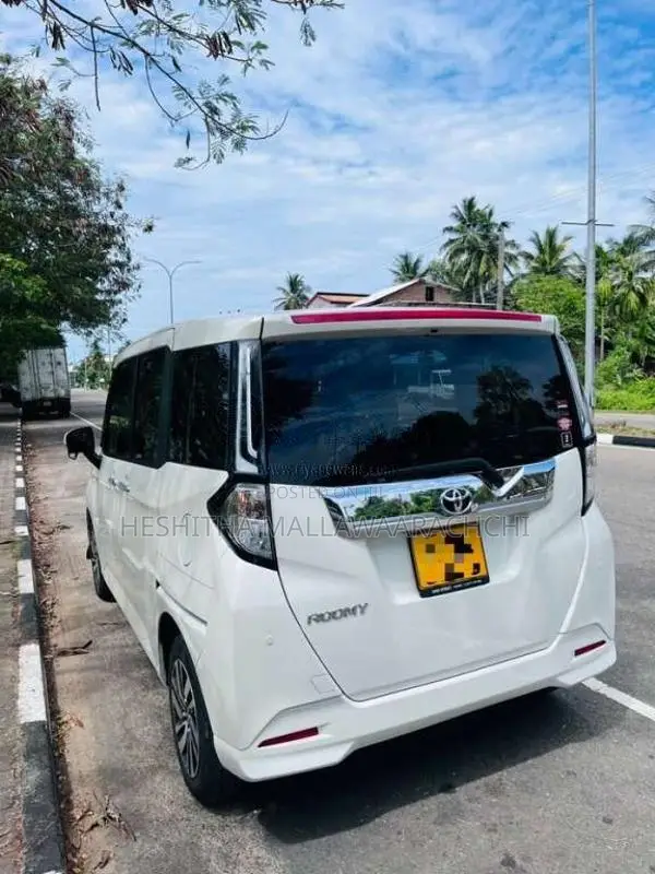Toyota Roomy 2023 Car (Used)