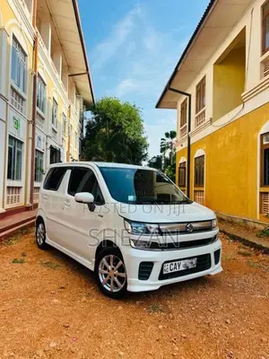 Suzuki Wagon R FZ 2017 Car (Used)