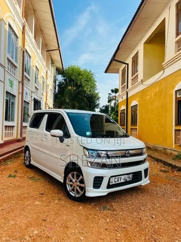 Suzuki Wagon R FZ 2017 Car (Used)
