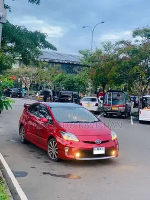 Toyota Prius 2012 Car (Used)