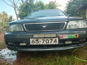 Nissan SU14 Bluebird 1999 Car (Used)