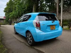 Toyota Aqua S Limited 2012 Car (Used)