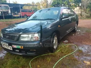 Nissan SU14 Bluebird 1999 Car (Used)