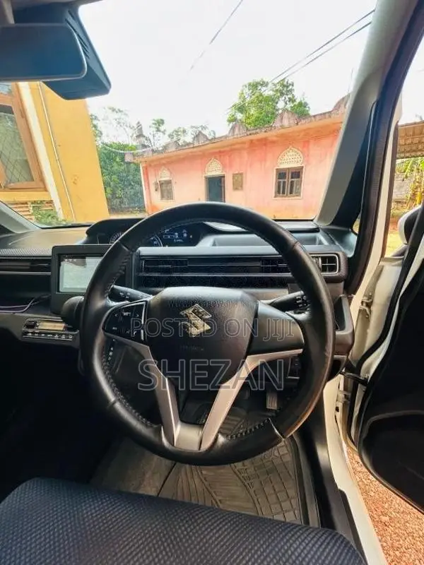 Suzuki Wagon R FZ 2017 Car (Used)