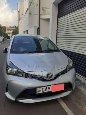 Toyota VITZ 2018 Car (Used)