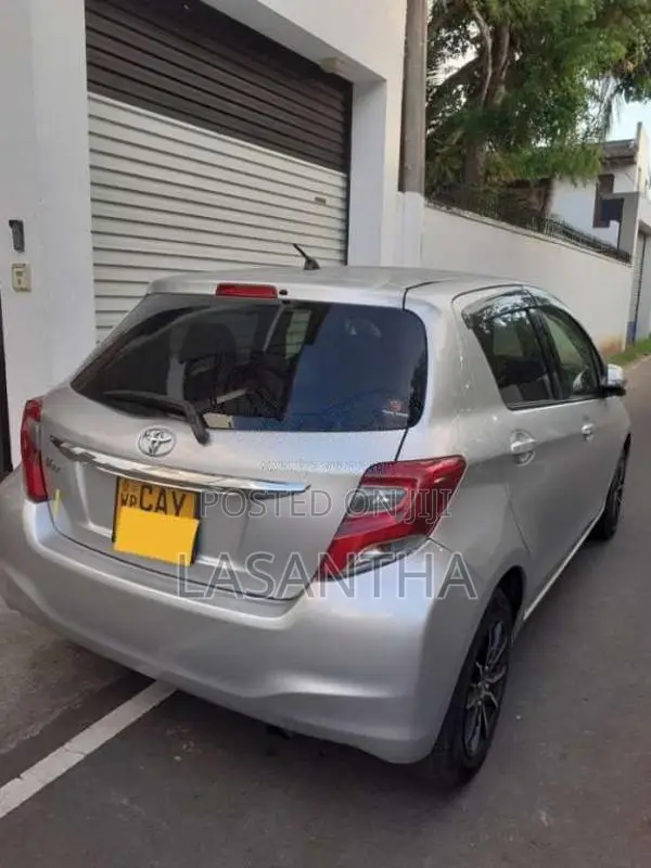 Toyota VITZ 2018 Car (Used)