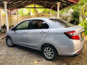 Perodua Bezza 2018 Car (Used)