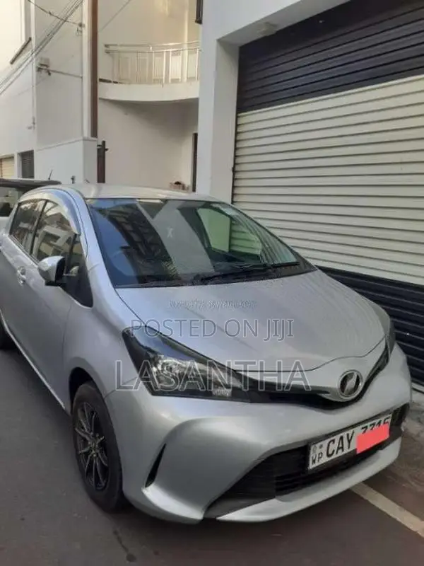 Toyota VITZ 2018 Car (Used)