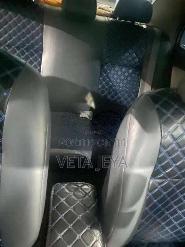 Toyota Axio X Grade 2007 Car (Used)