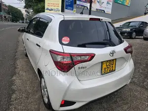 Toyota Vitz 2018 Car (Used)