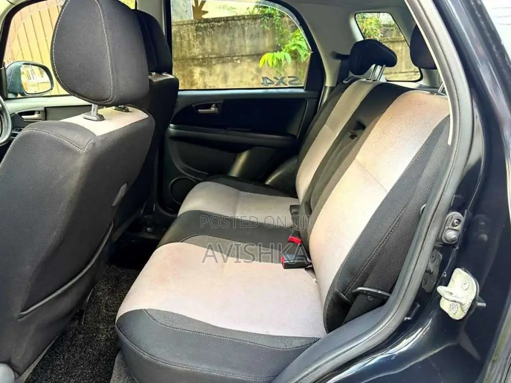Suzuki SX4 SALOMON Version 2007 Car (Used)