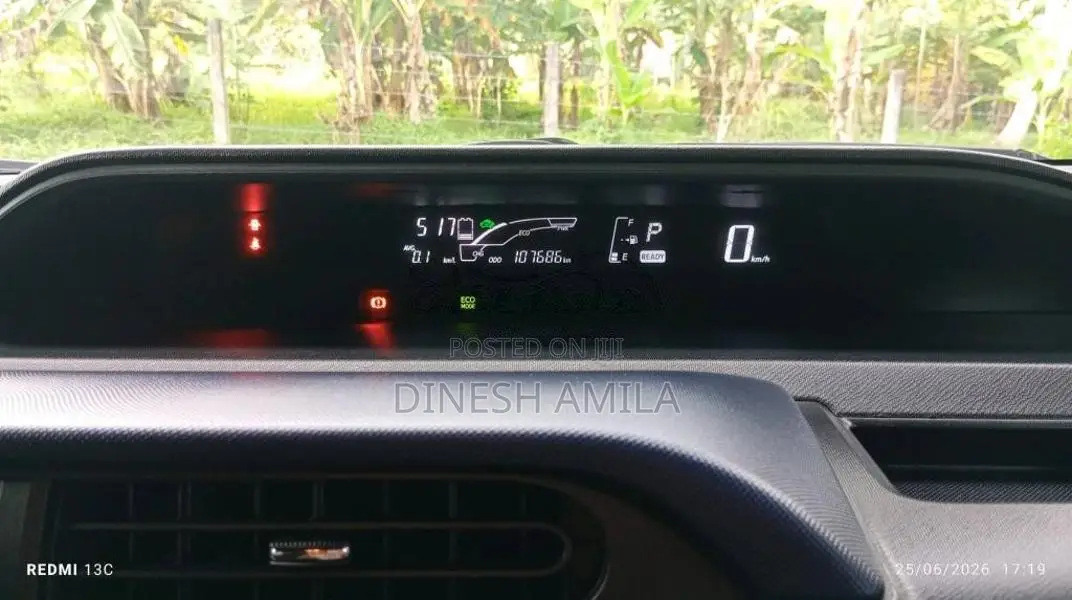 Toyota Aqua Urban S Limitted 2016 Car (Used)