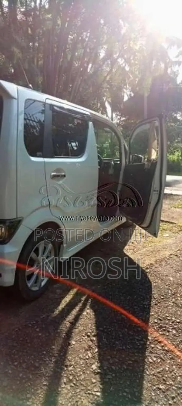 Suzuki Wagon R Stingray 2018 Car (Used)