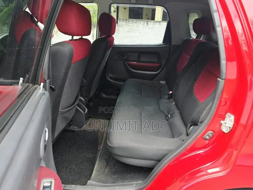 Chevrolet Cruze GM SWIFT 2003 Car (Used)