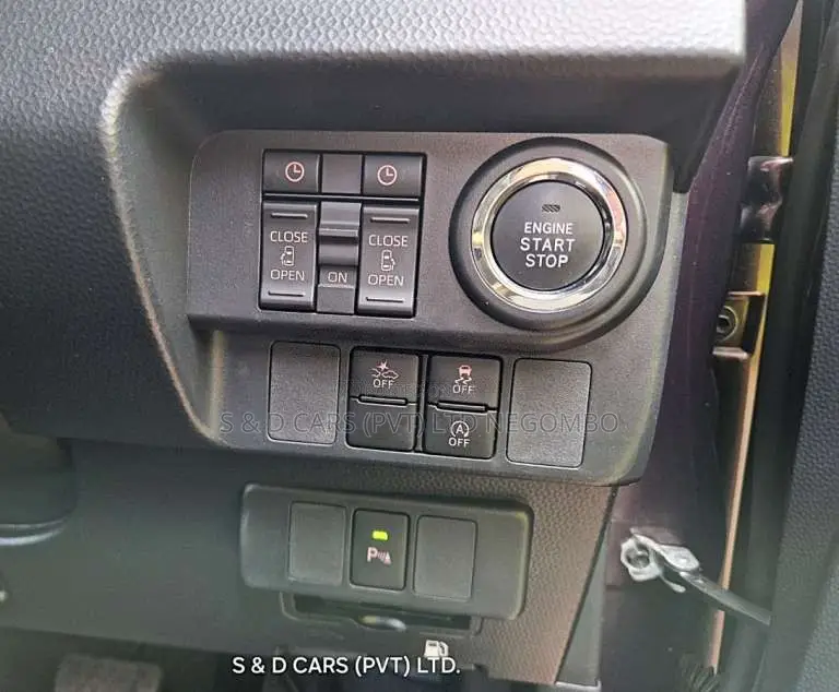 Daihatsu THORCustom GS Roomy 2023 Car (Used)