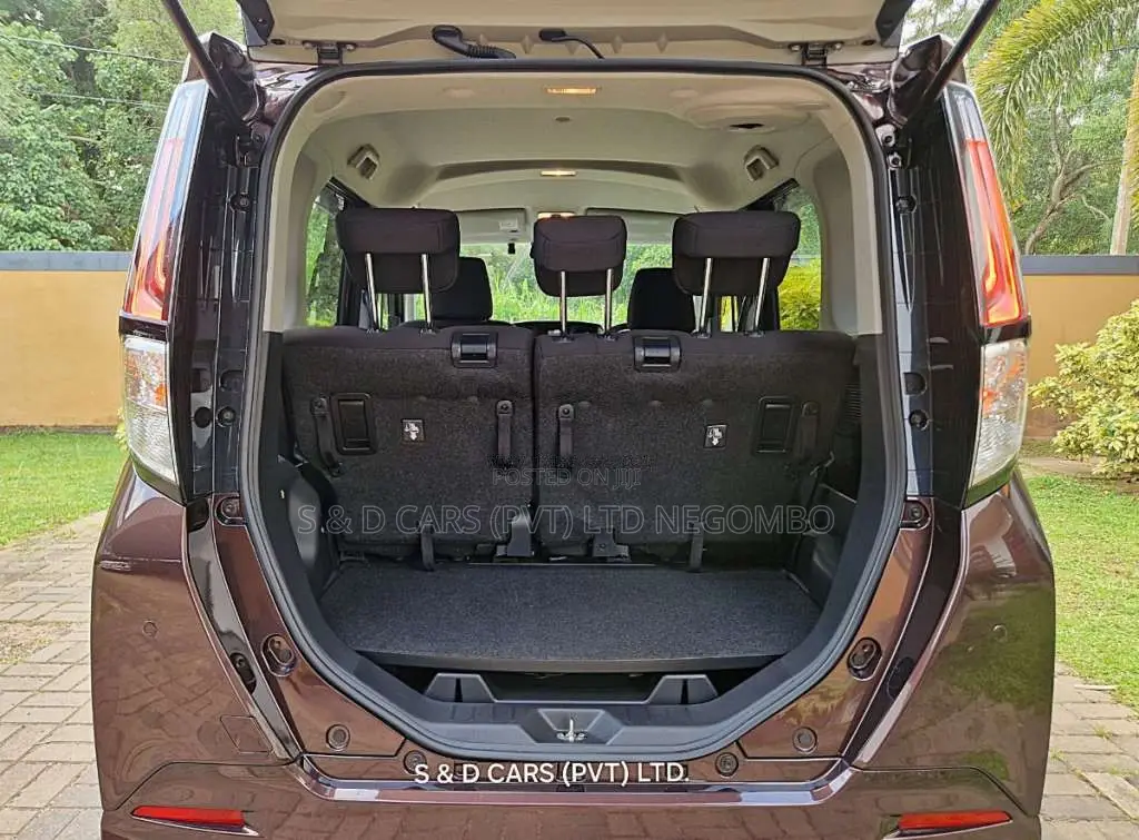Daihatsu THORCustom GS Roomy 2023 Car (Used)