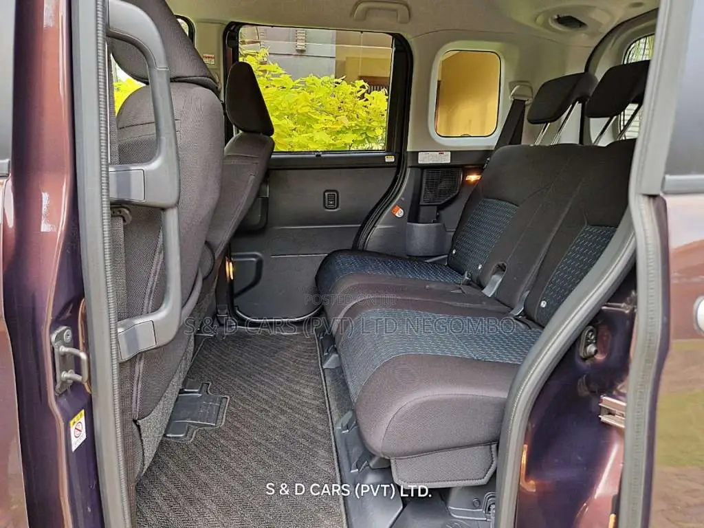 Daihatsu THORCustom GS Roomy 2023 Car (Used)