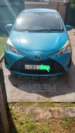 Toyota Vitz 2018 Car (Used)