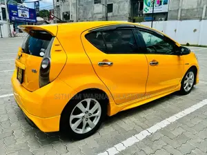 Toyota Aqua G Grade 2014 Car (Used)