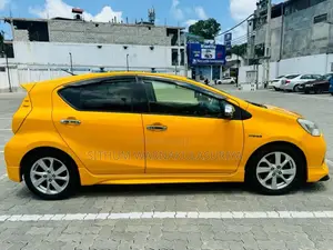 Toyota Aqua G Grade 2014 Car (Used)