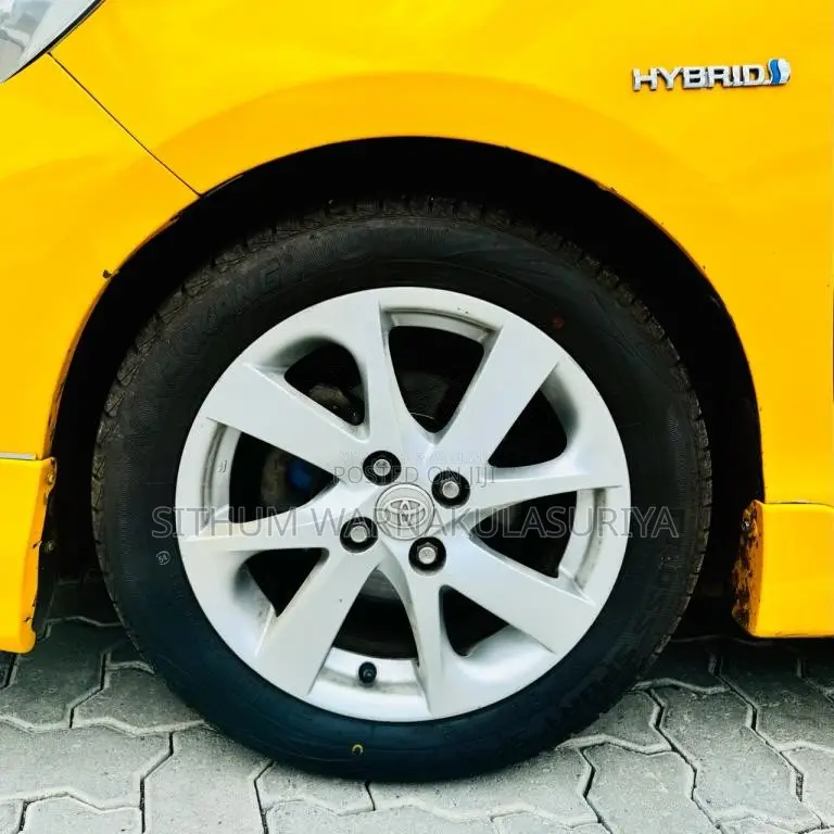 Toyota Aqua G Grade 2014 Car (Used)