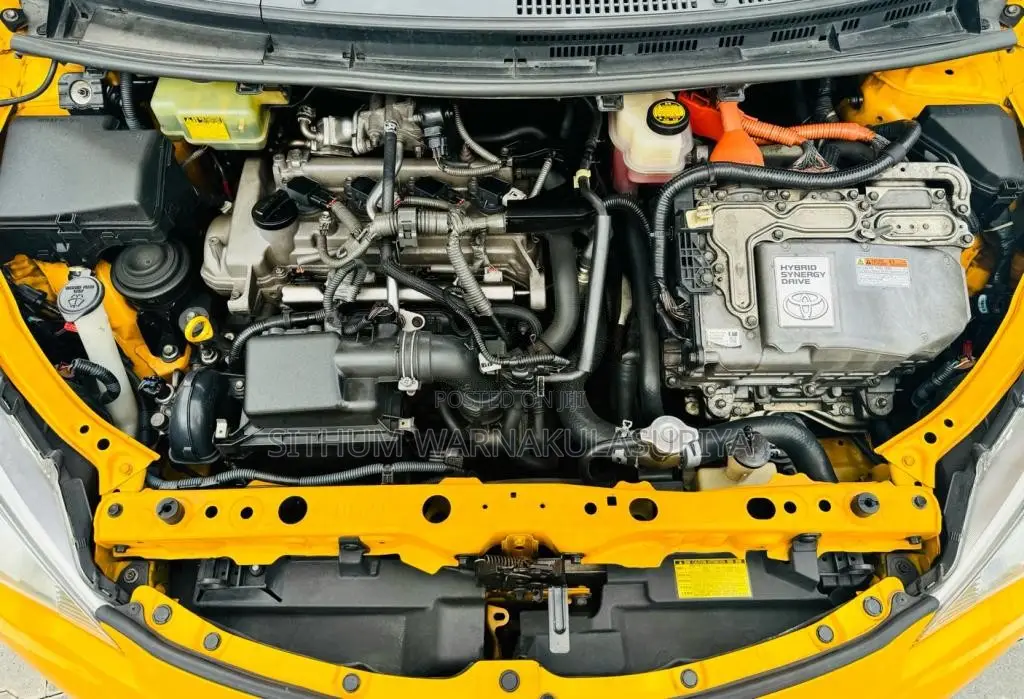 Toyota Aqua G Grade 2014 Car (Used)