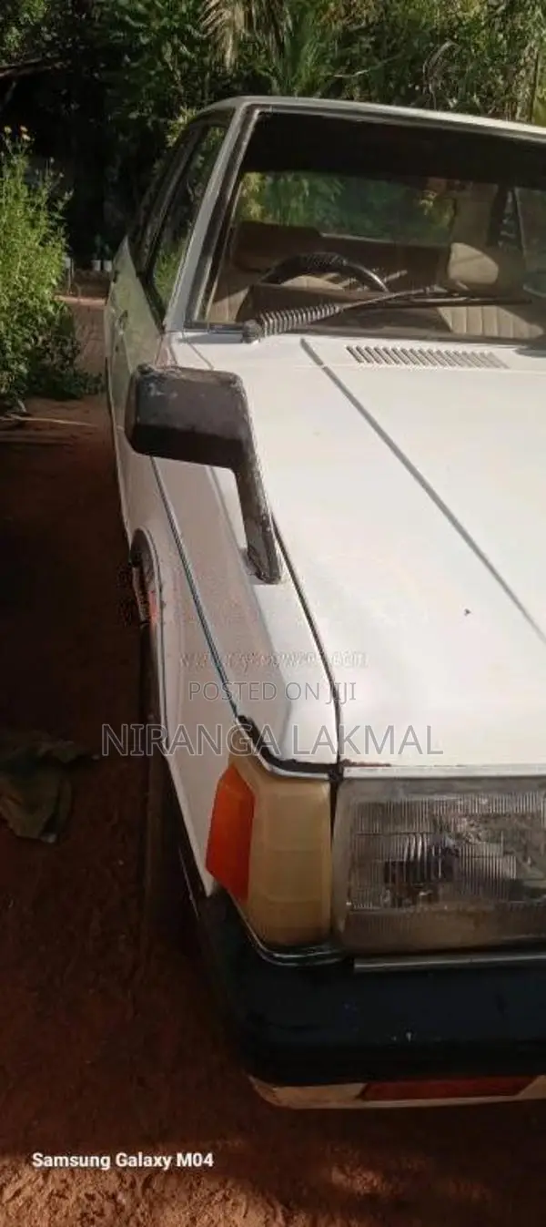 Mitsubishi Lancer Box 1981 Car (Used)