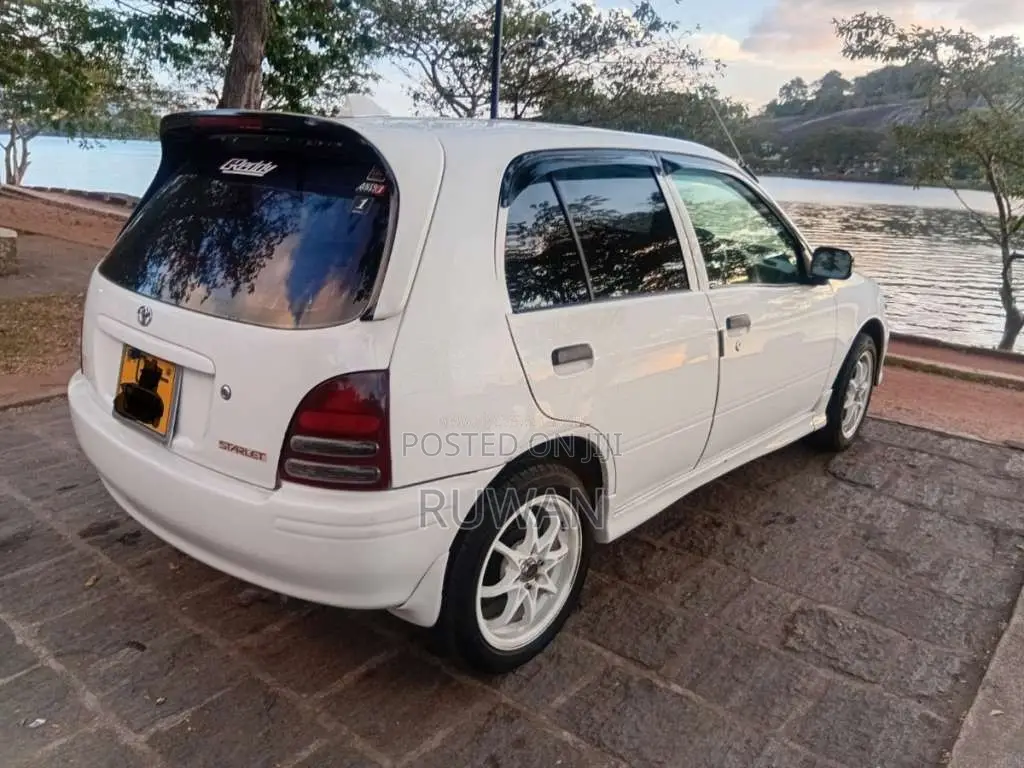 Toyota Starlet 1998 Car (Used)