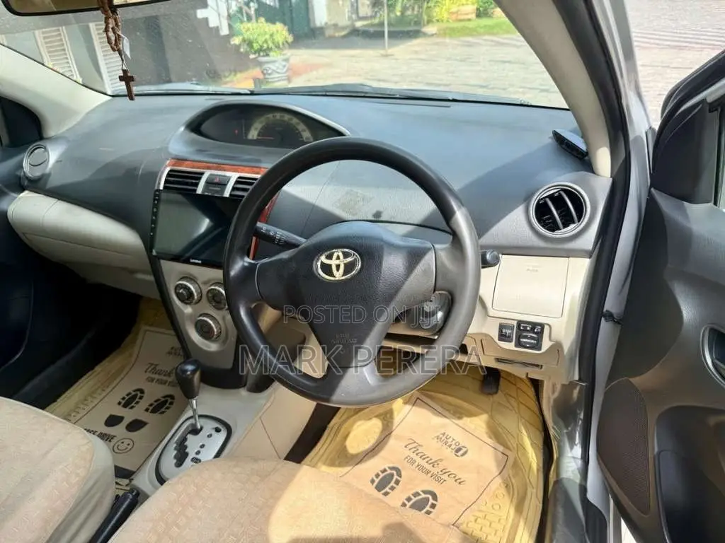 Toyota Belta 2007 Car (Used)