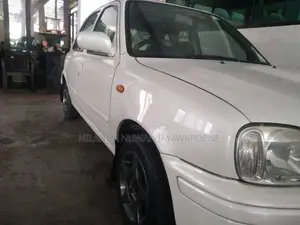 Nissan March K11 2000 Car (Used)