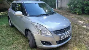 Suzuki Swift 2011 Car (Used)