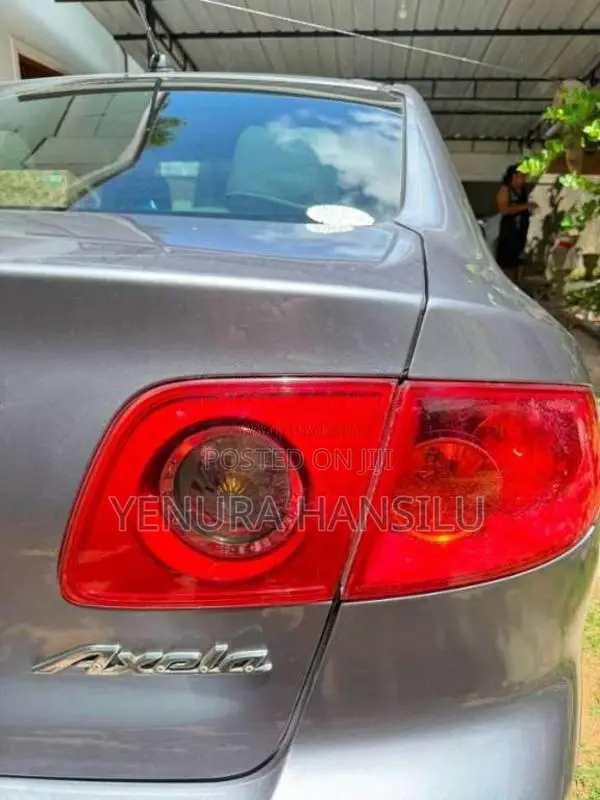 Mazda Axela 2004 Car (Used)